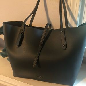 Coach turn lock market tote